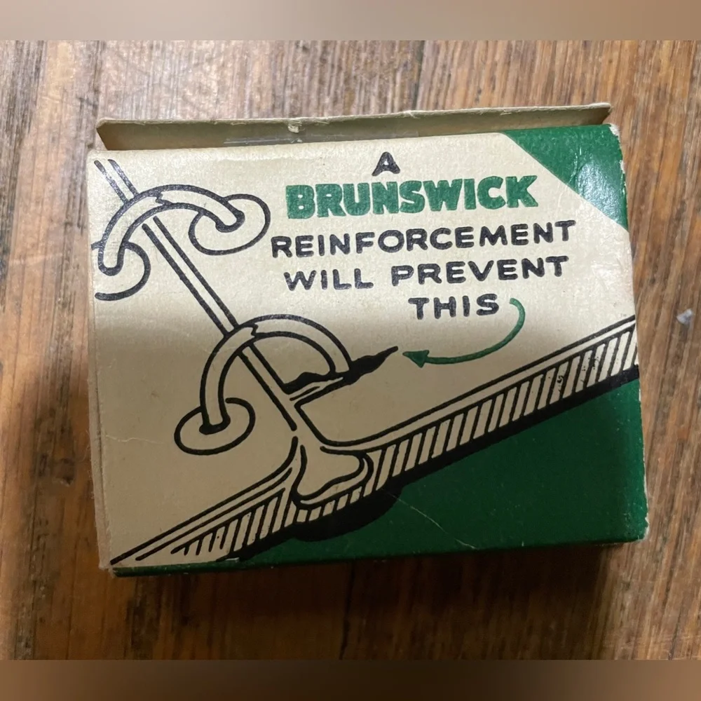 Vintage Brunswick Reinforcements White